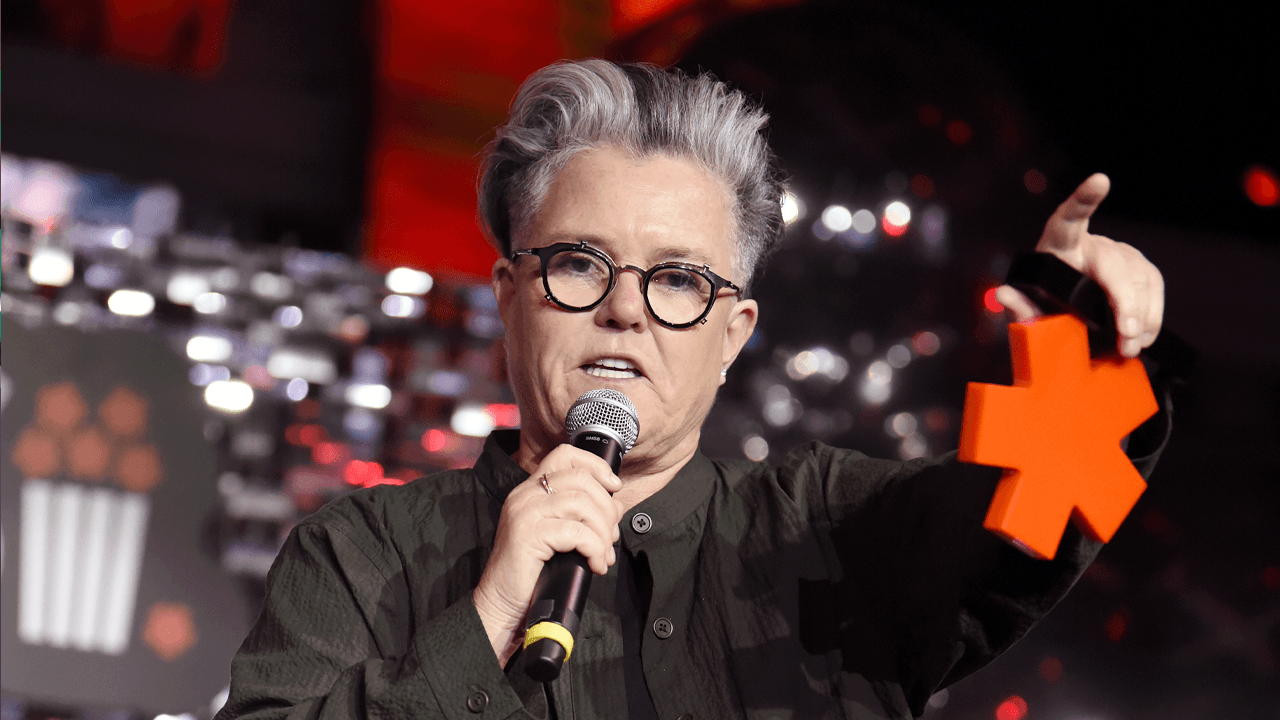 Trump está 'pensando seriamente' em revogar a cidadania americana de Rosie O'Donnell