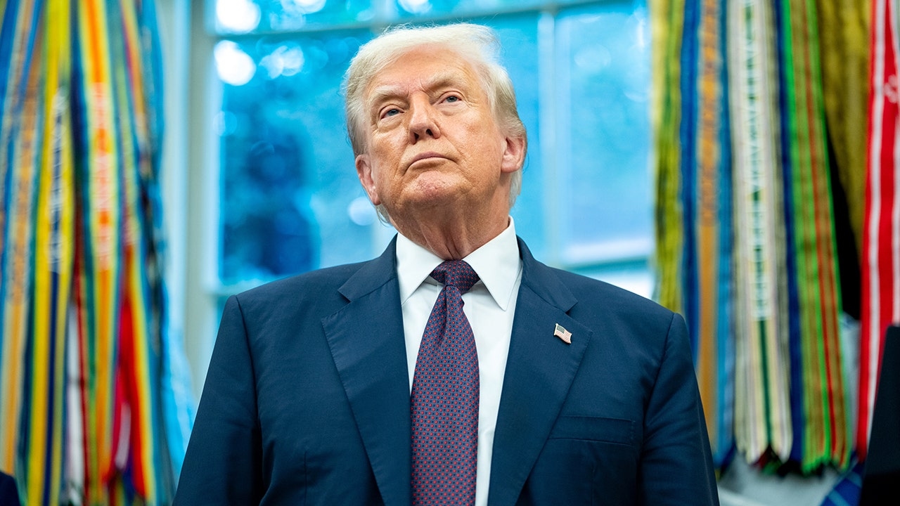 Democraten betwijfelen of Trump een staakt-het-vuren in Oekraïne zal bewerkstelligen tijdens de top met Poetin in Alaska