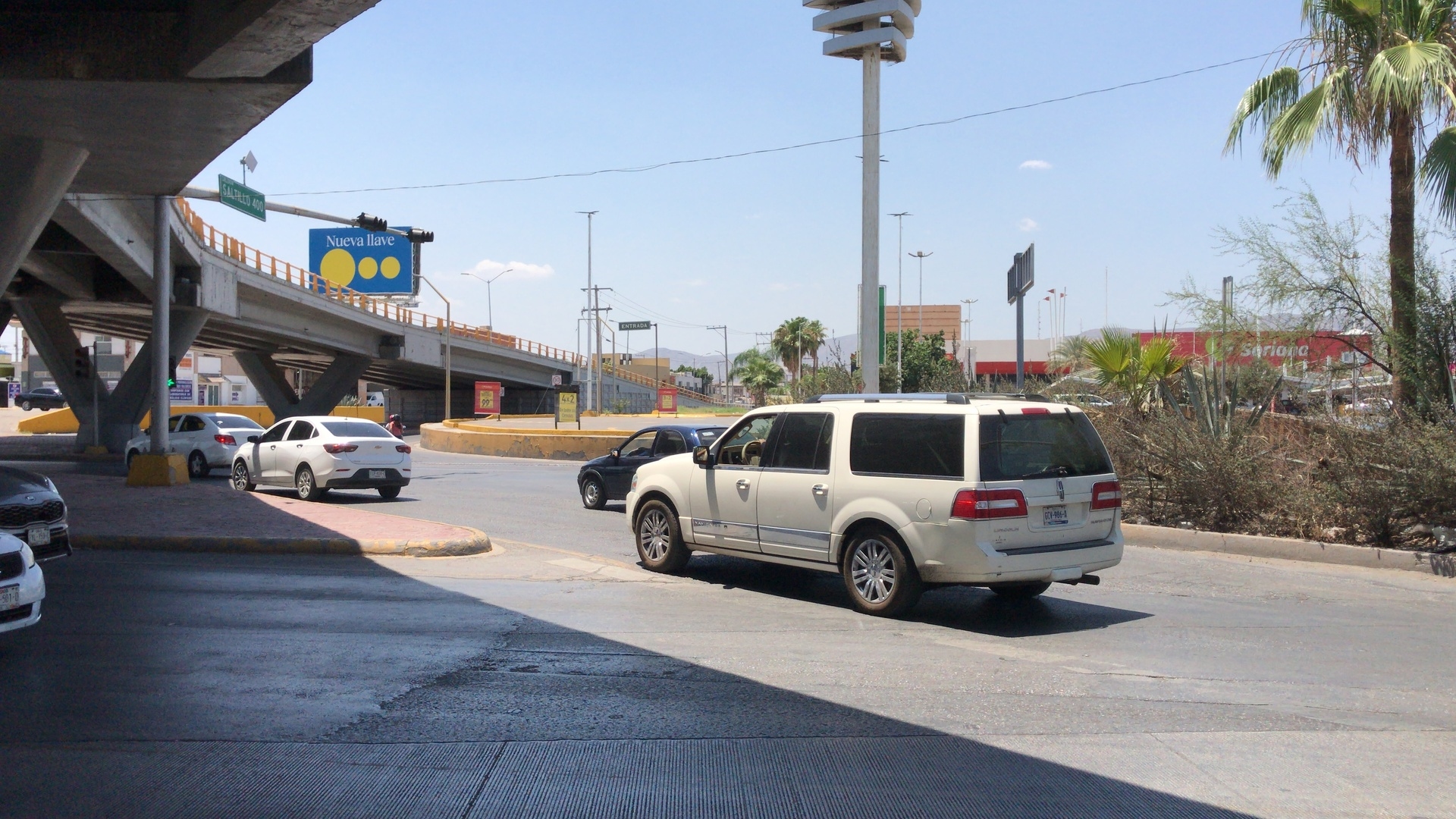 Construction awarded on Revolución Boulevard to speed up traffic on the Diana Laura Bridge