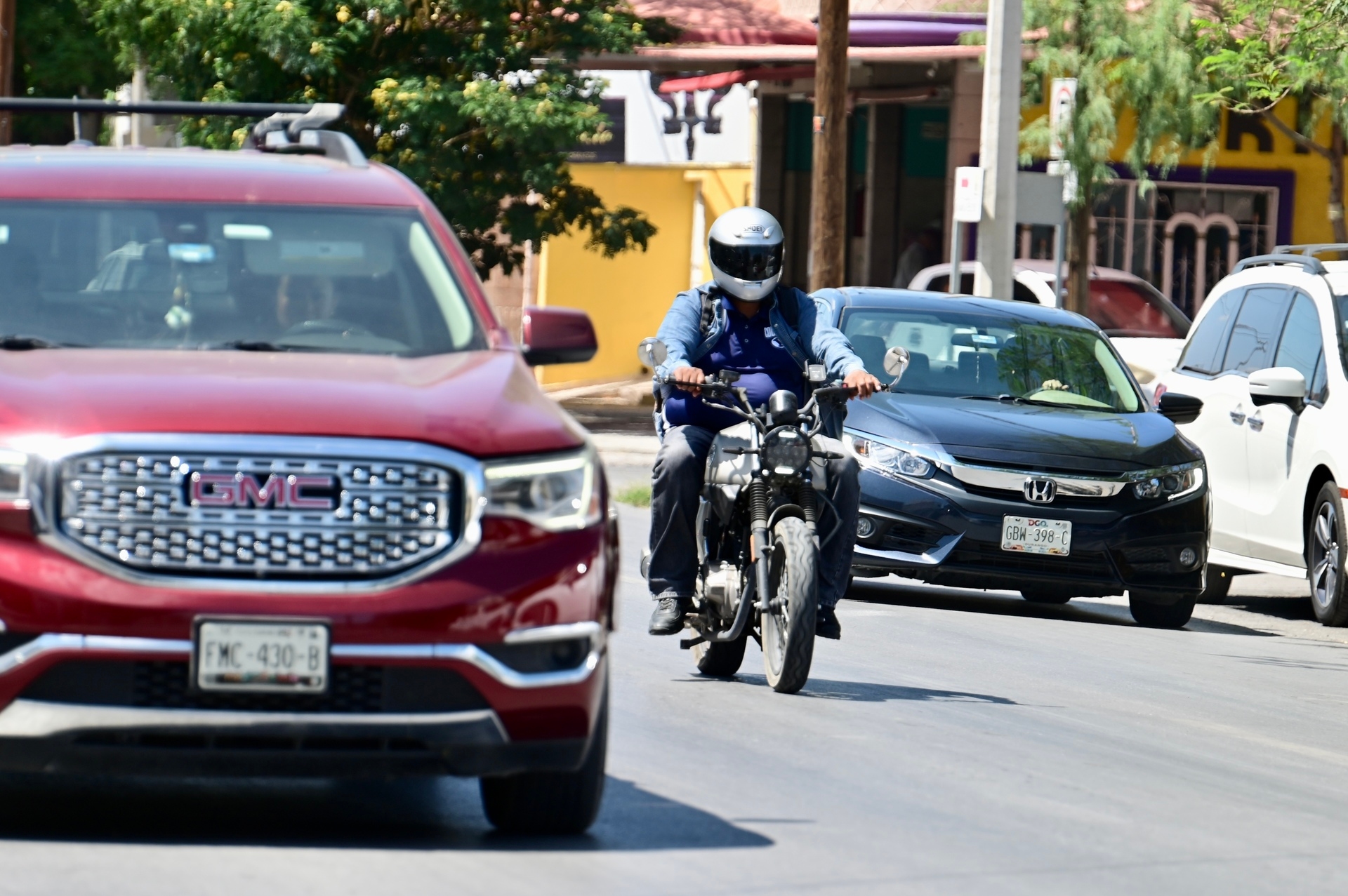 500 free helmets will be given to Torreón motorcyclists in a municipal lottery.