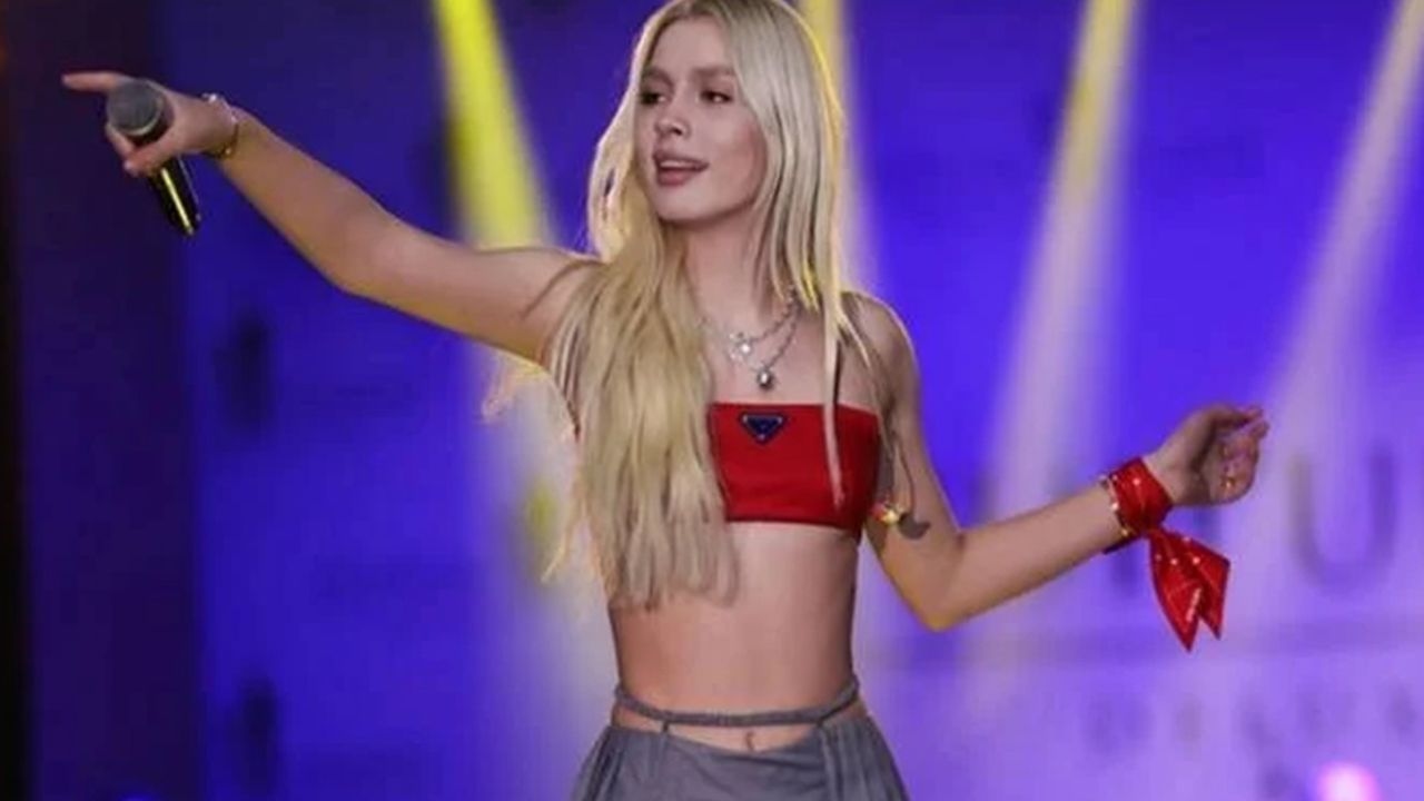 Aleyna Tilki también se unió a las discusiones sobre "Divulgación".