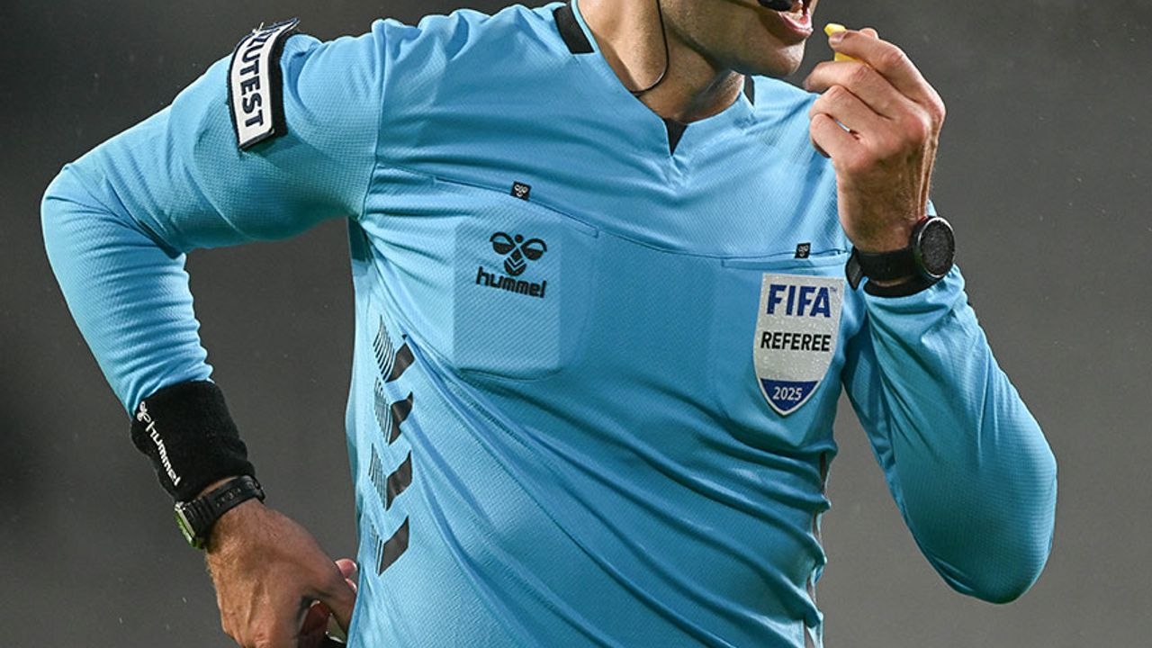 İki Türk hakeme UEFA'dan görev!