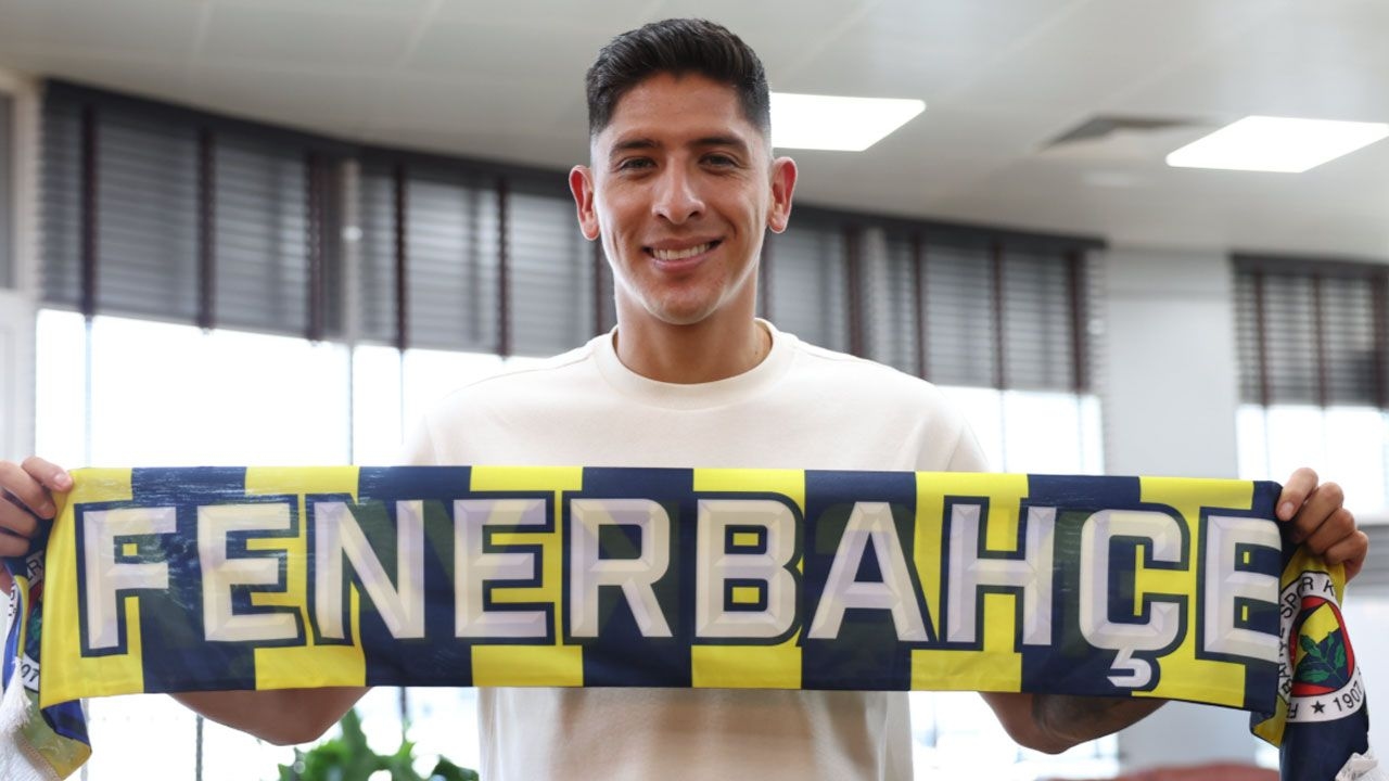 El Fenerbahce anunció oficialmente su nuevo fichaje