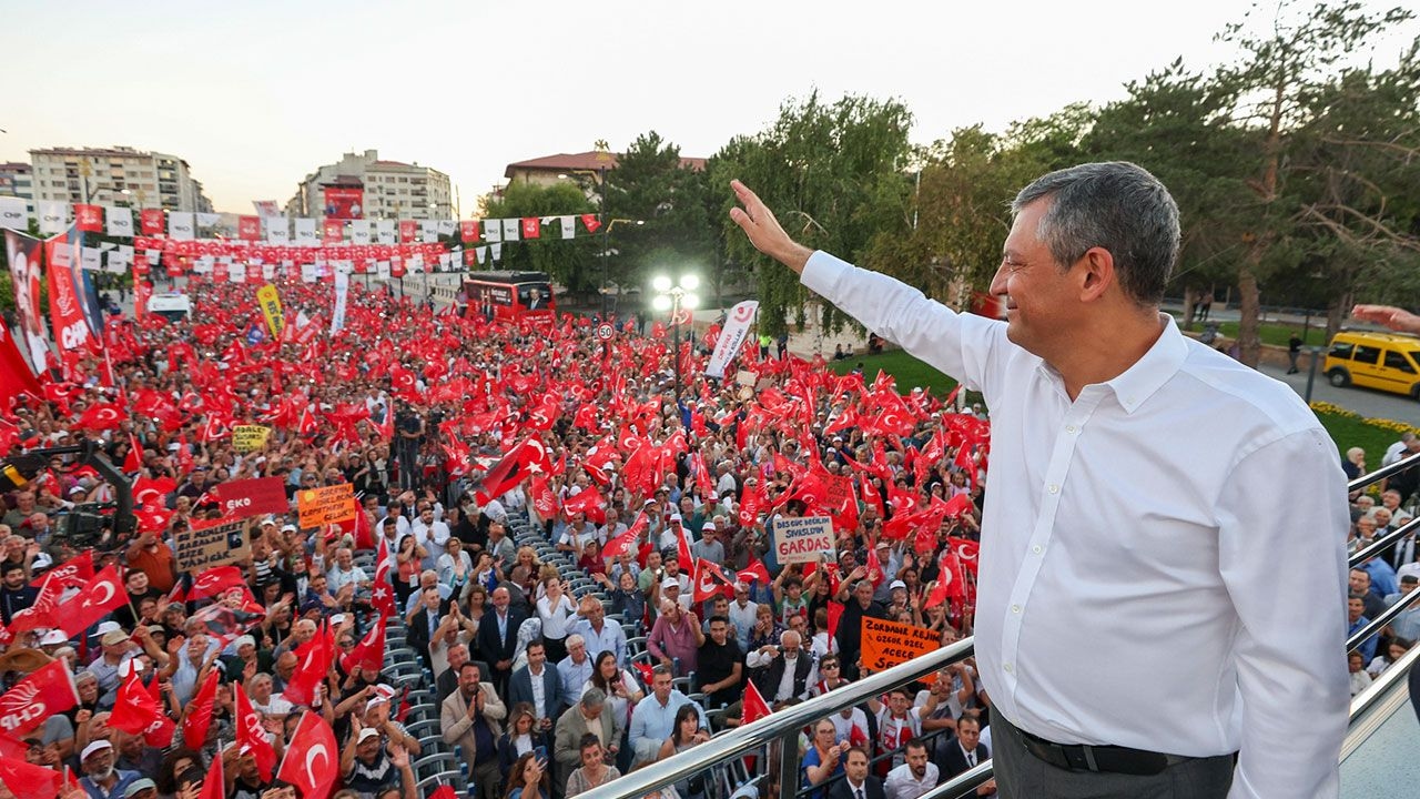 Fatih Altaylı: Özgür Özel está preparando uma surpresa