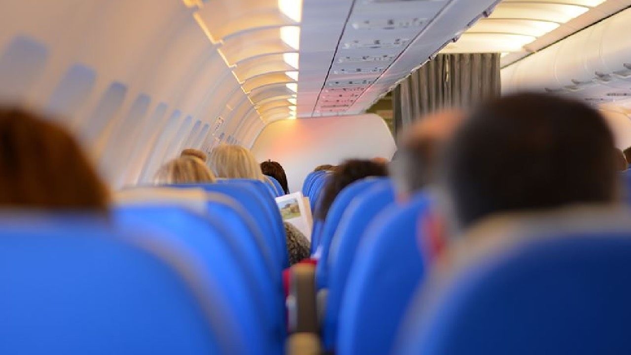 Do we have to turn off our phones on airplanes? What's the real reason?