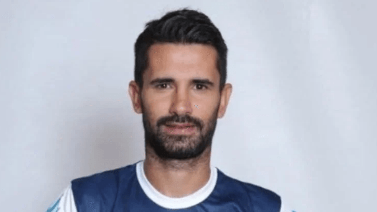 Alper Potuk a été banni du football pendant 1 an !