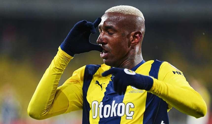 Talisca verrast Fenerbahçe! Hij stond niet op de lijst.