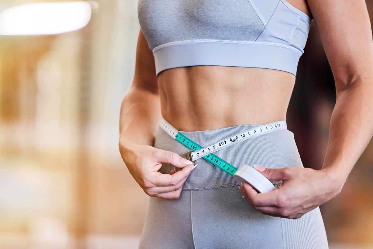 Barriga tanquinho: aprenda 3 exercícios que queimam gordura abdominal