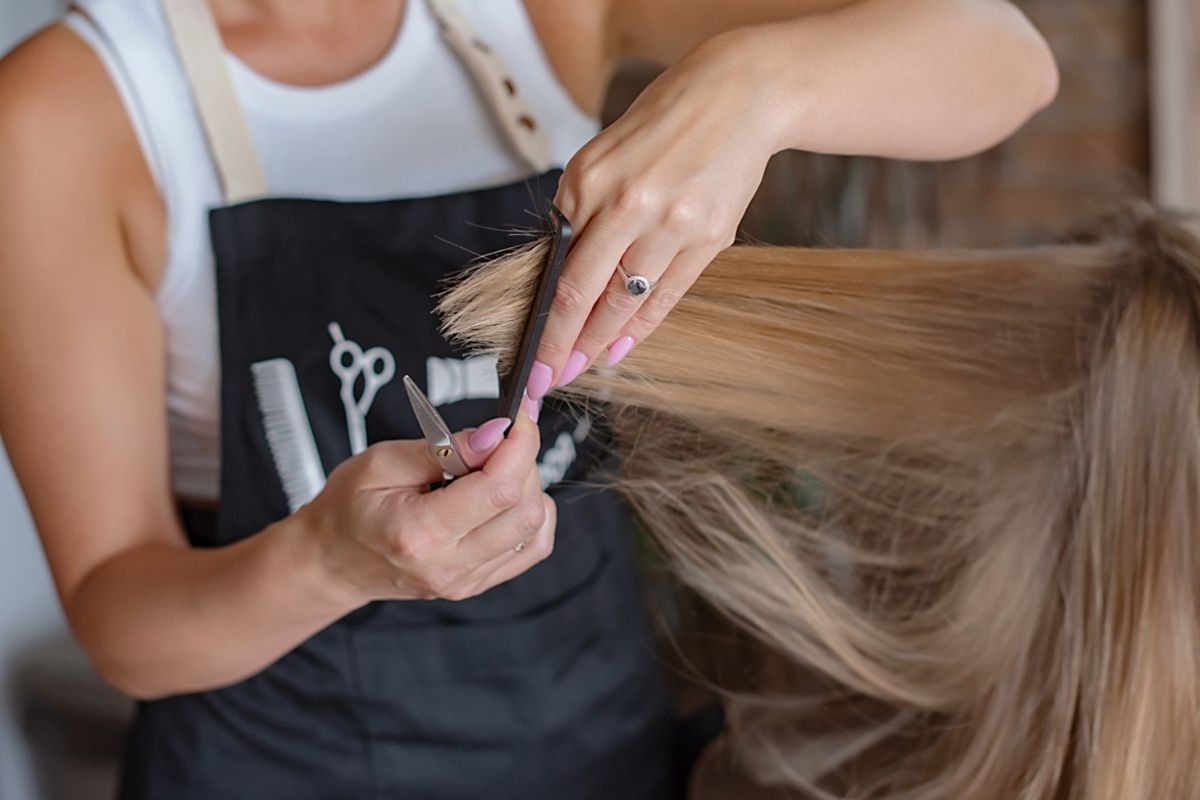 5 opções de corte de cabelo que afinam o rosto e rejuvenescem o olhar