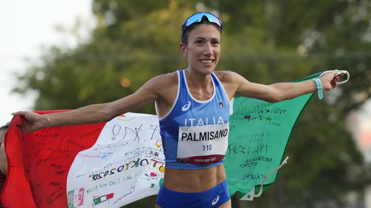 Палмисано выигрывает серебро в ходьбе на 35 км на чемпионате мира по легкой атлетике.