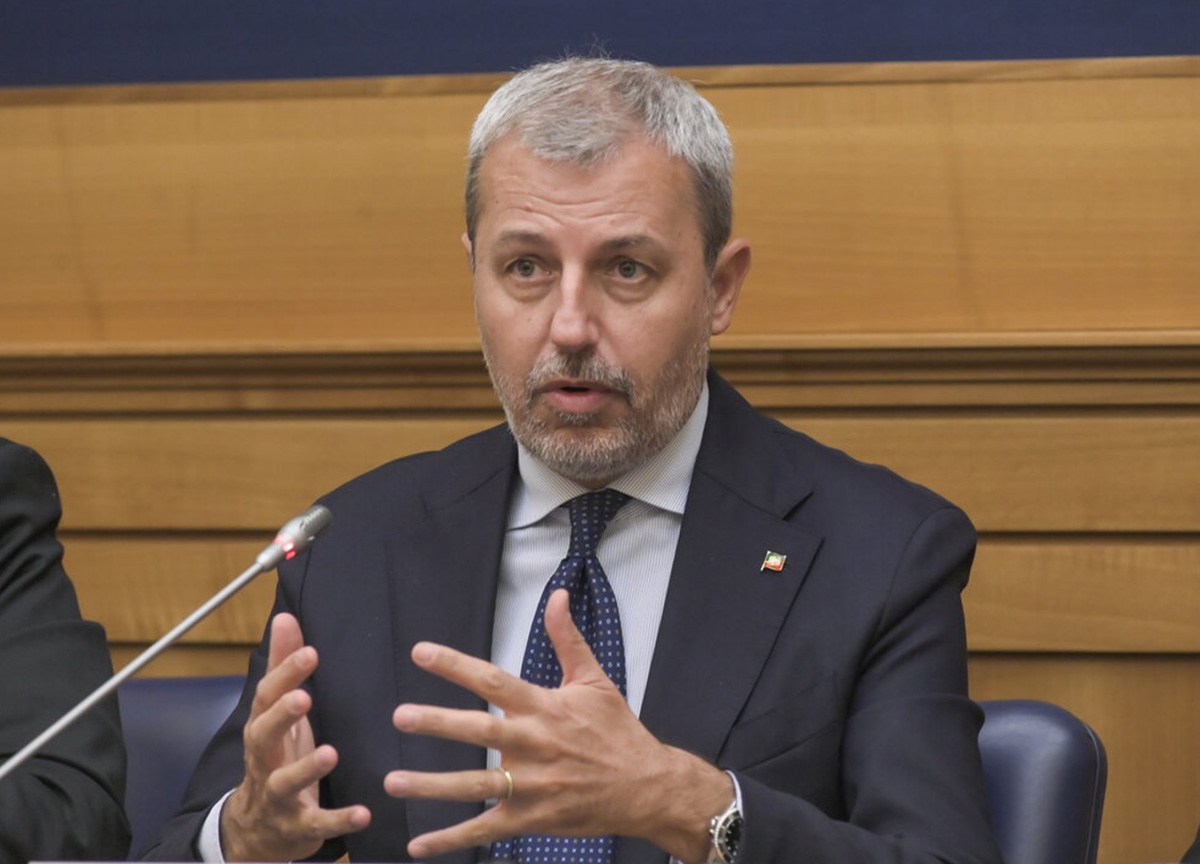 Tercer mandato, Forza Italia: «Debate cerrado, se mantiene la restricción de dos para todos. También para las regiones con estatutos especiales».