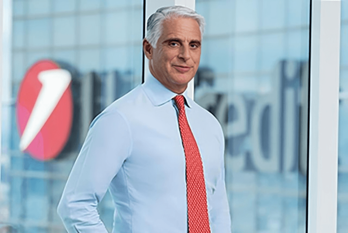 UniCredit blijft een record vestigen met een explosieve winst van € 8,7 miljard in de eerste negen maanden van het jaar. Orcel: "We bevestigen onze prognose voor 2025."