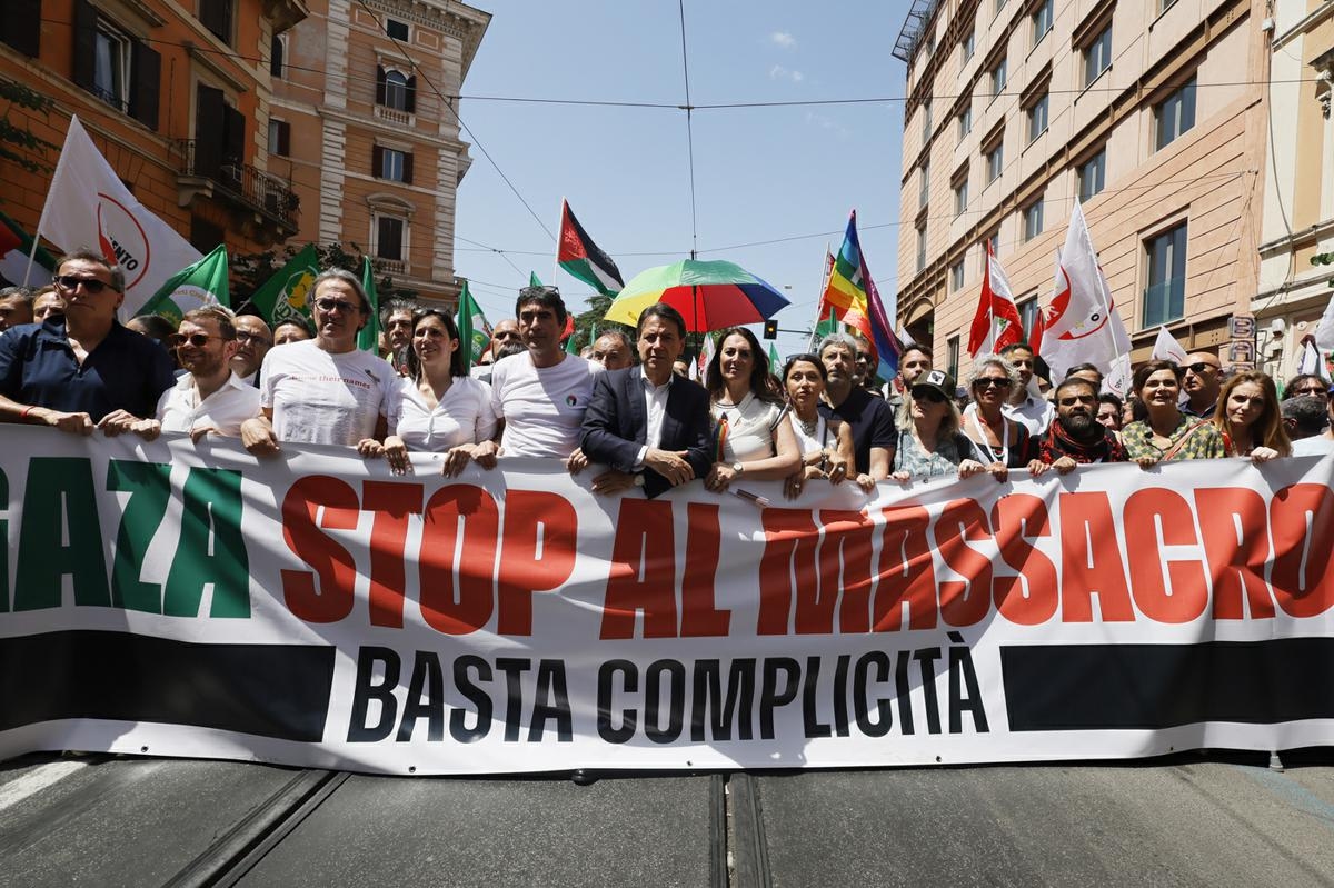 Referendum, Cdx attacks: "The left makes electoral commercials on the tragedy of Gaza. Shameful violation"