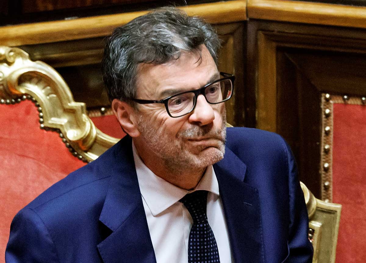 Taken, Giorgetti: "De onderhandelingen zijn lang en vermoeiend." En over Unicredit...