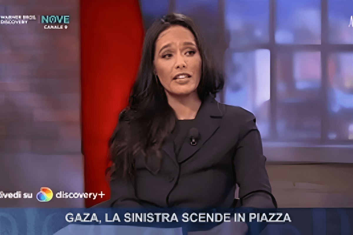 Accordi & disaccordi, Rula Jebreal all'assalto di Giorgia Meloni: "Cosa c'è in questi fogli"