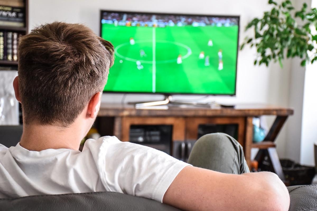 Serie A: Wo Sie die Meisterschaft im TV und Stream sehen können: Angebote schon ab unter 20 Euro pro Monat.