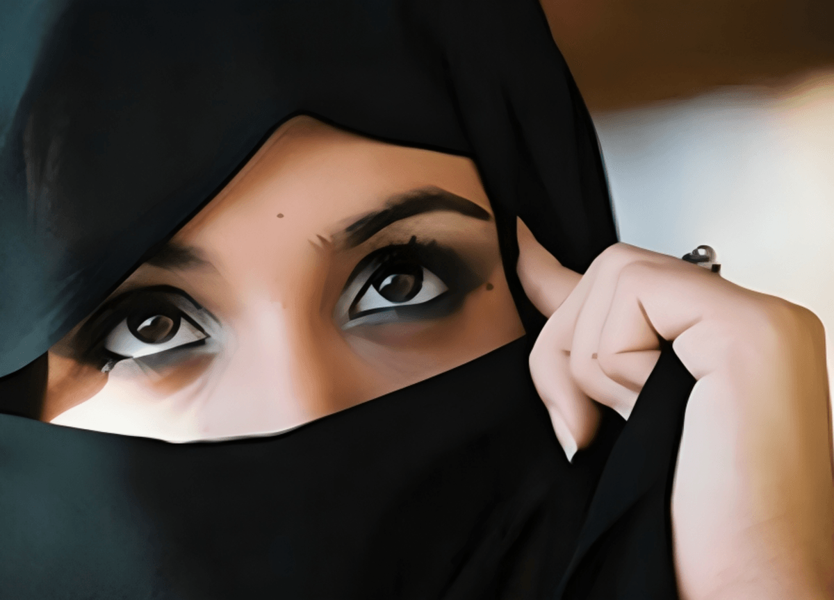 École, la Ligue présente une résolution contre « l'islamisation ». Sardone : « Le voile est un sac poubelle »