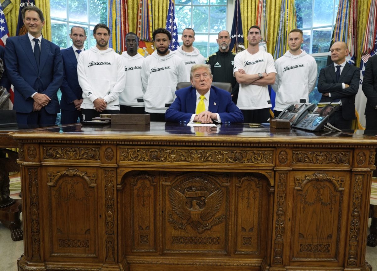 Juventus da Trump, Calenda: "Italia umiliata". Gad Lerner: "Mi sento più interista che mai"