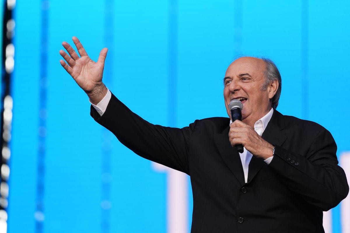 Audiências de TV: Wheel of Fortune supera Affari Tuoi. TIM Music Awards supera Betrayal e Quarto Grado abaixo dos dois dígitos.