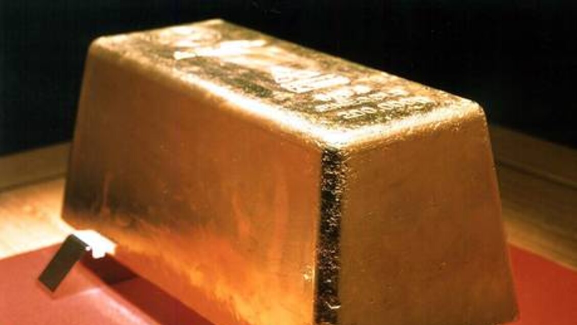 Gold Price on the Rise, Spot at $3,289.95