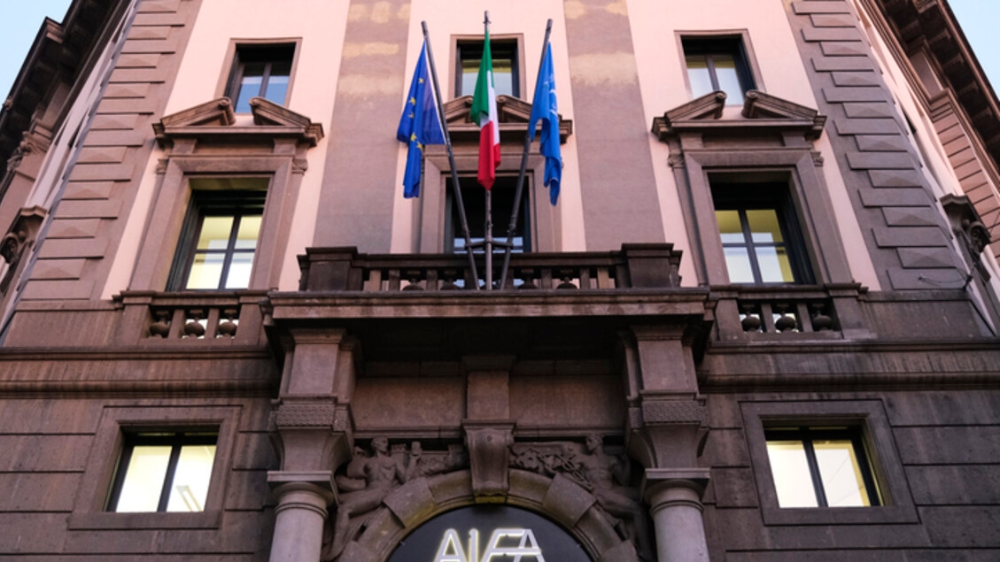 Live clash tussen topfunctionarissen van het Geneesmiddelenbureau