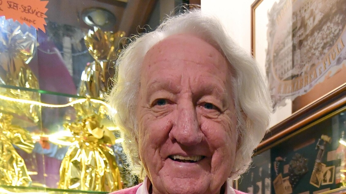 Addio al maestro della satira, è morto Giorgio Forattini