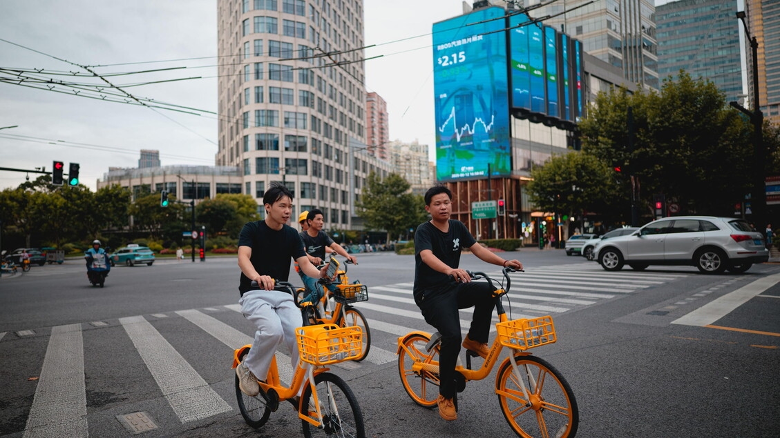 Bolsa de Valores de Hong Kong Abre 1,32% com Trégua Israel-Irã