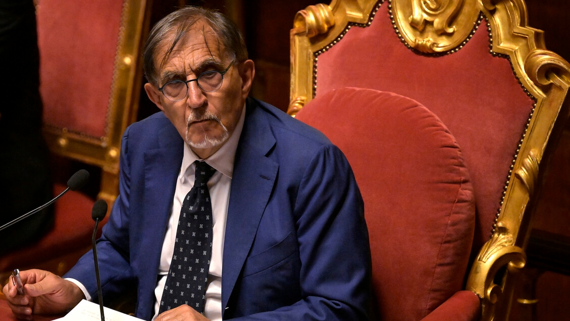 La Russa buduje solidne mosty między wiarą a instytucjami