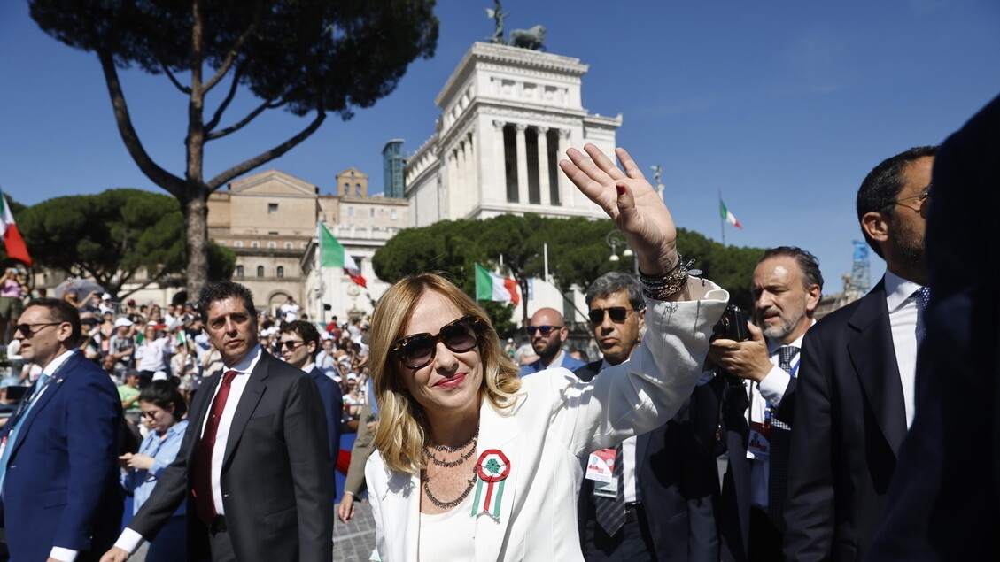 Meloni, 'I'm going to vote but I won't collect the ballot'
