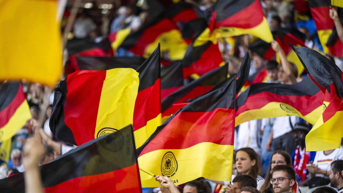 EM Frauen: Frankreich verliert im Elfmeterschießen, Deutschland zieht ins Halbfinale ein