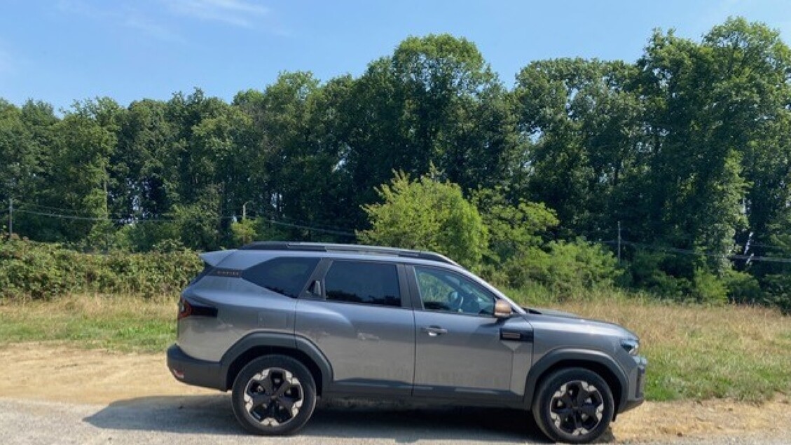 Dacia Bigster wyprzedza konkurencję oferując przestrzeń i dużą funkcjonalność
