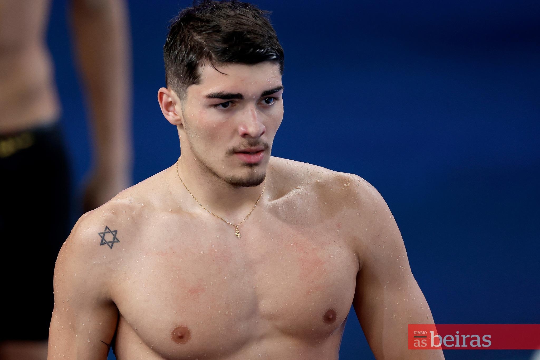 Diogo Ribeiro, Avrupa U23 Şampiyonası'nda 50 kelebek ve 100 serbest finalinde