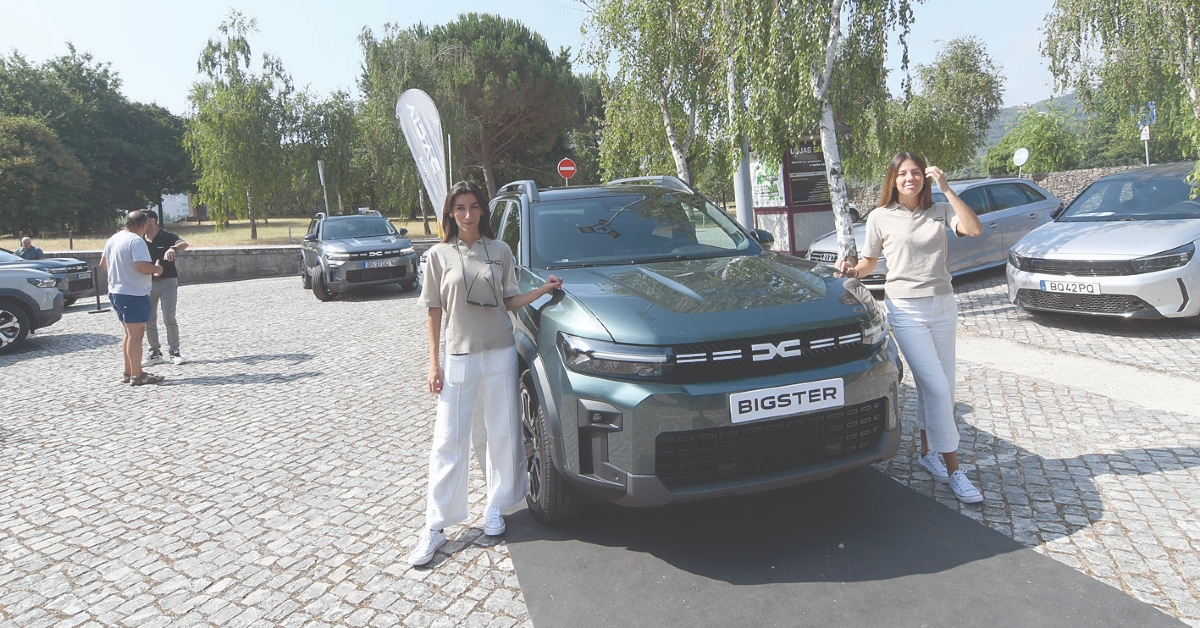 Коимбра: Litocar пригласил общественность открыть для себя «звезды» Dacia