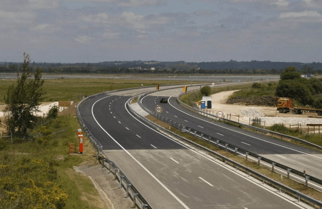 Accident leaves one slightly injured on the A14