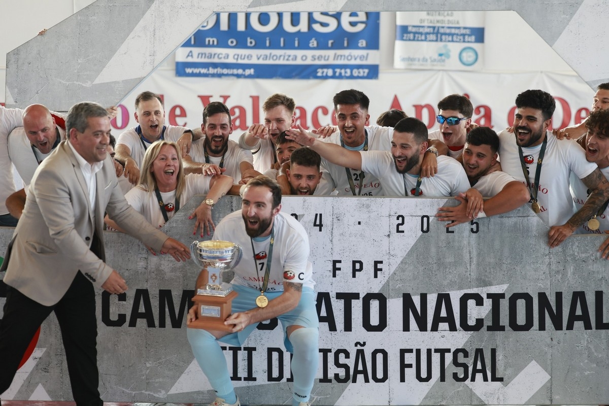 Valpaços é campeão nacional da 3.ª Divisão de Futsal