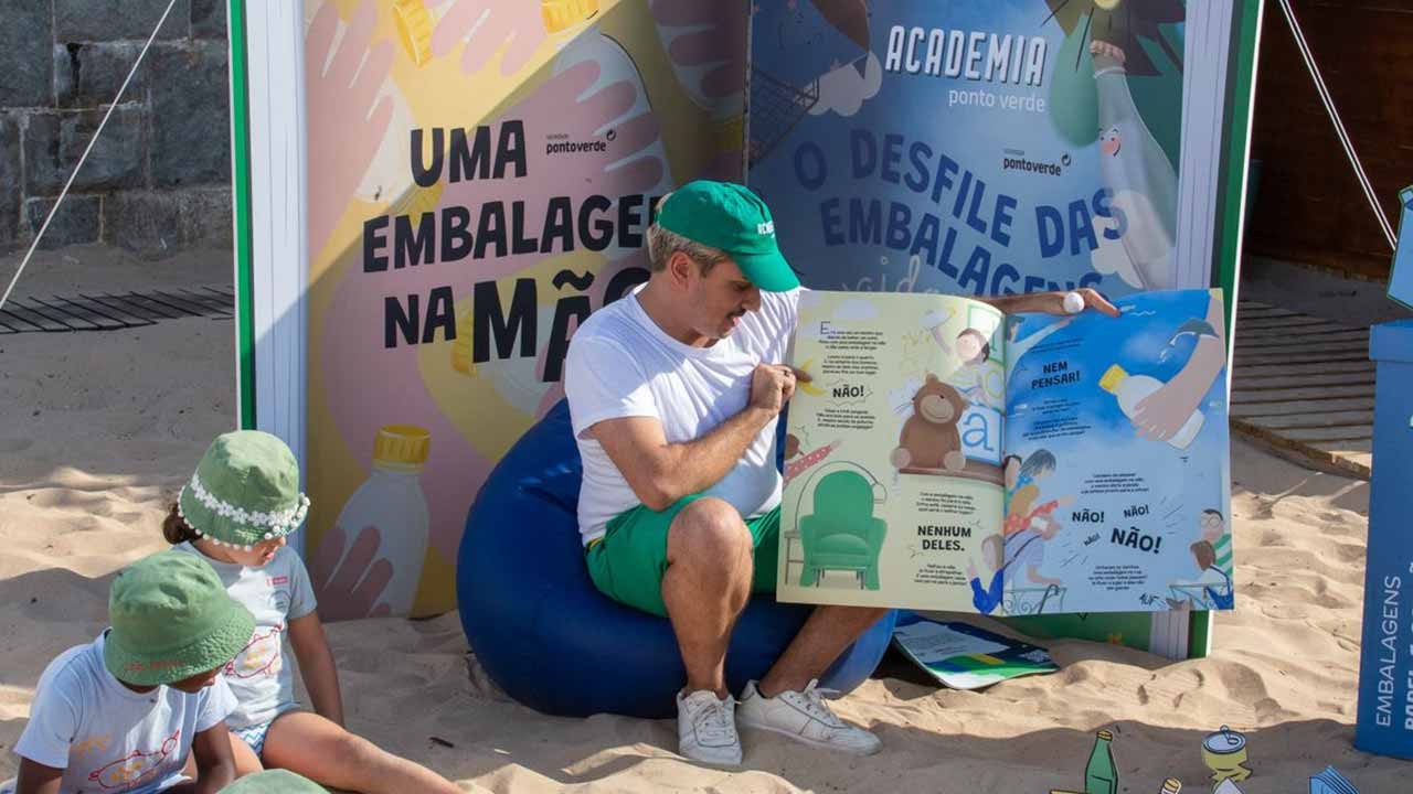 Academia Ponto Verde Roadshow teaches recycling on Algarve beaches and pools
