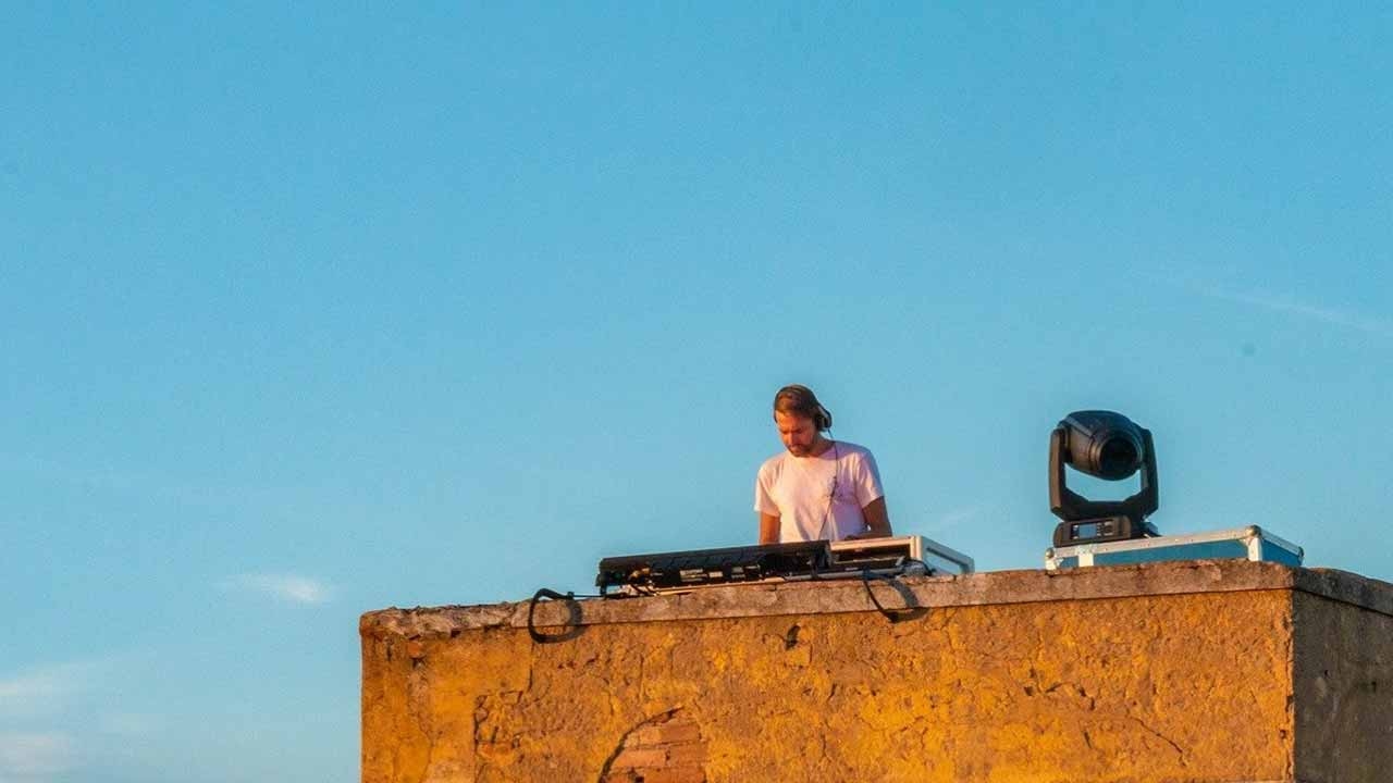Açoteia – Faro Rooftop Festival riporta musica, arte e cultura sui tetti della città