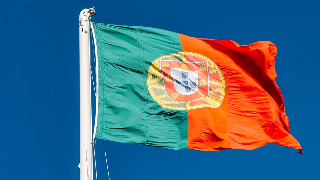 Fitch upgrades Portugal's rating to A with stable outlook