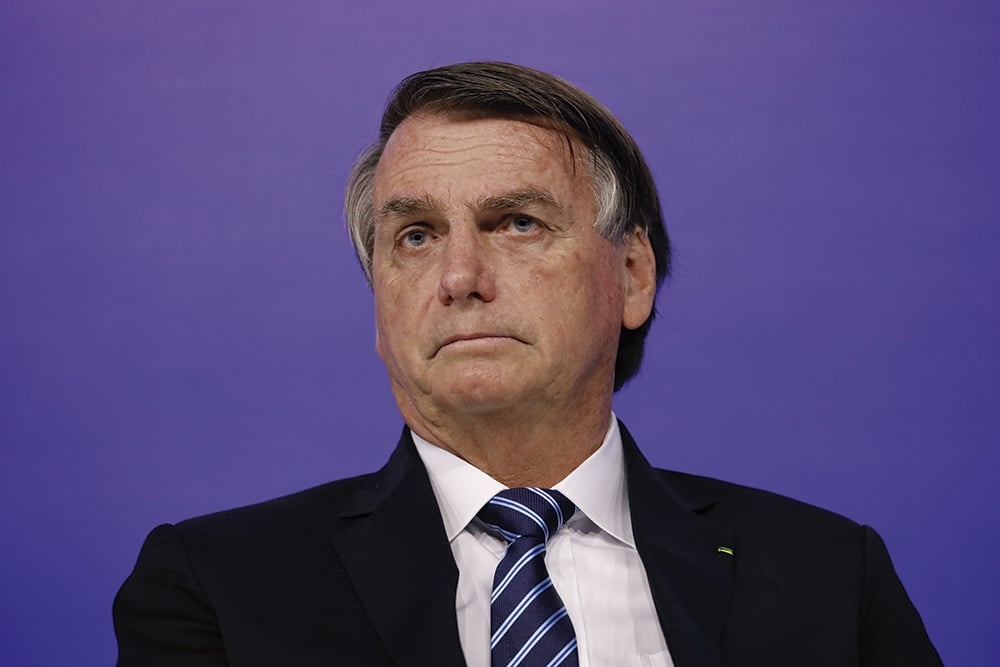 61% dizem não votar em candidato que promete livrar Bolsonaro, segundo Datafolha