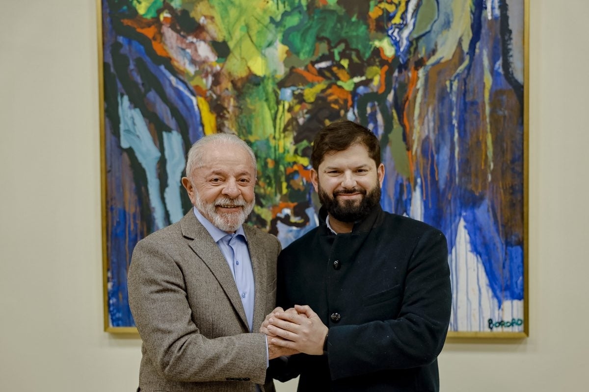 Inmitten der Spannungen mit den USA trifft sich Lula mit linken Politikern in Chile