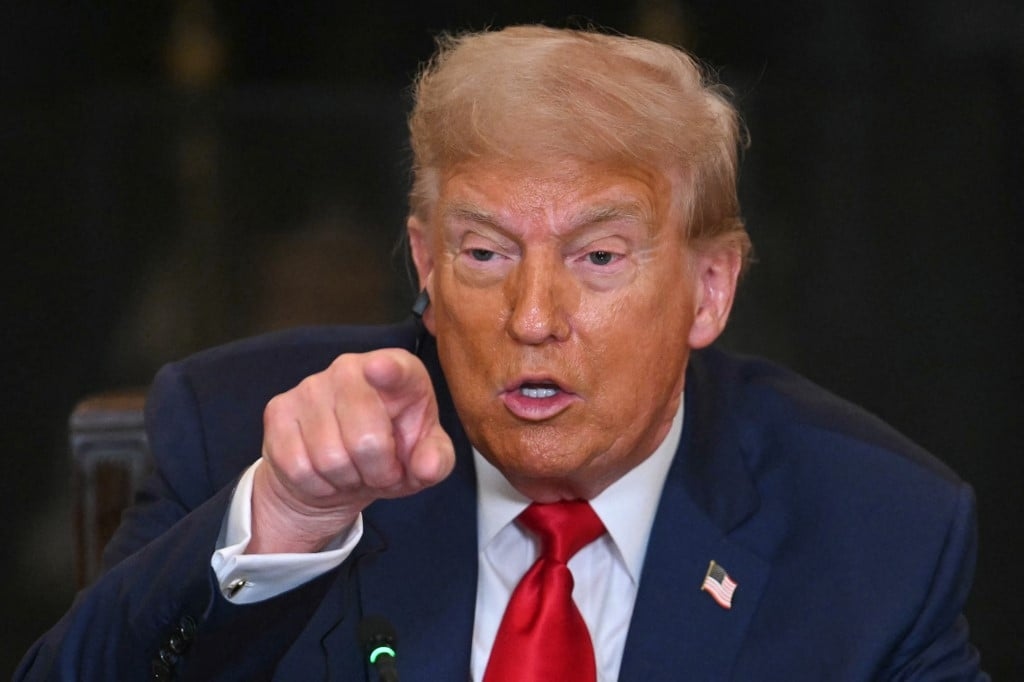 Nach „Lob“ von Bolsonaro-Anhängern schlägt Kongressabgeordnete Misstrauensantrag gegen Trump vor