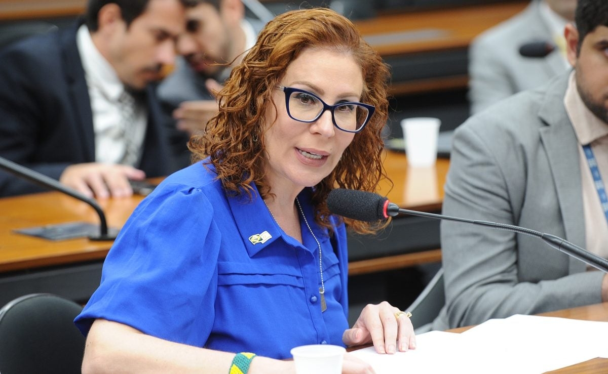 CCJ ouvirá Delgatti antes de votar a cassação de Zambelli