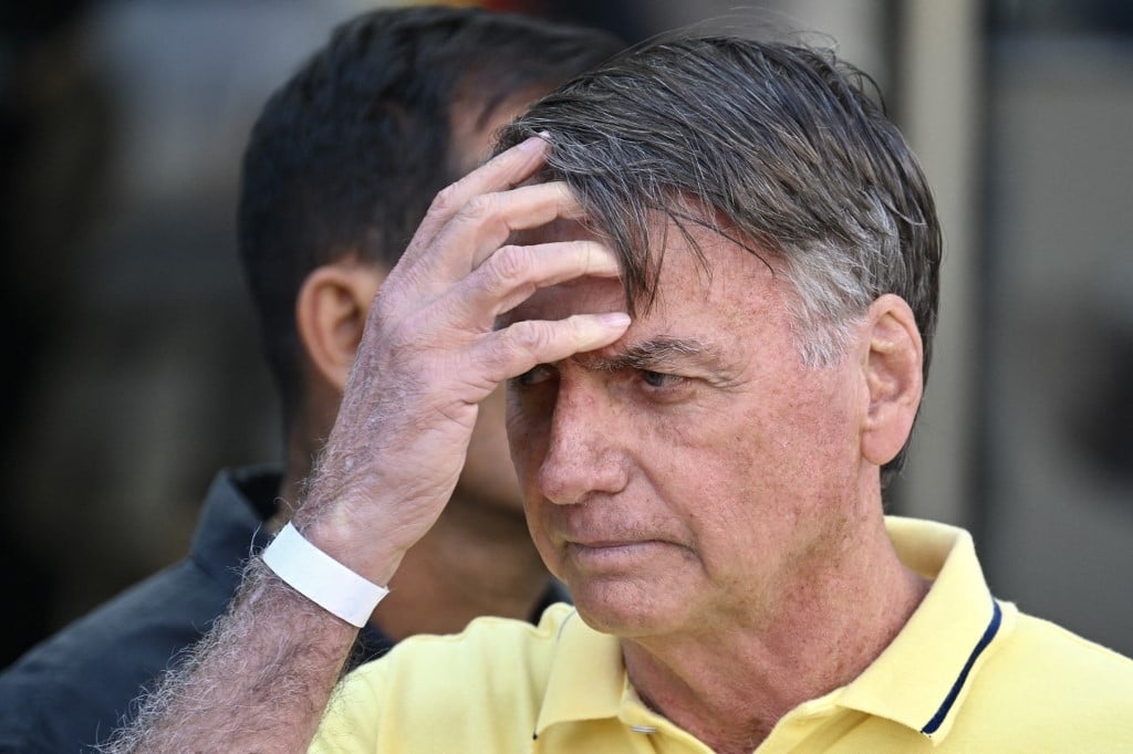 Die Staatsanwaltschaft fordert die Aussetzung der Gehälter von Bolsonaro und anderen verurteilten Militärangehörigen.