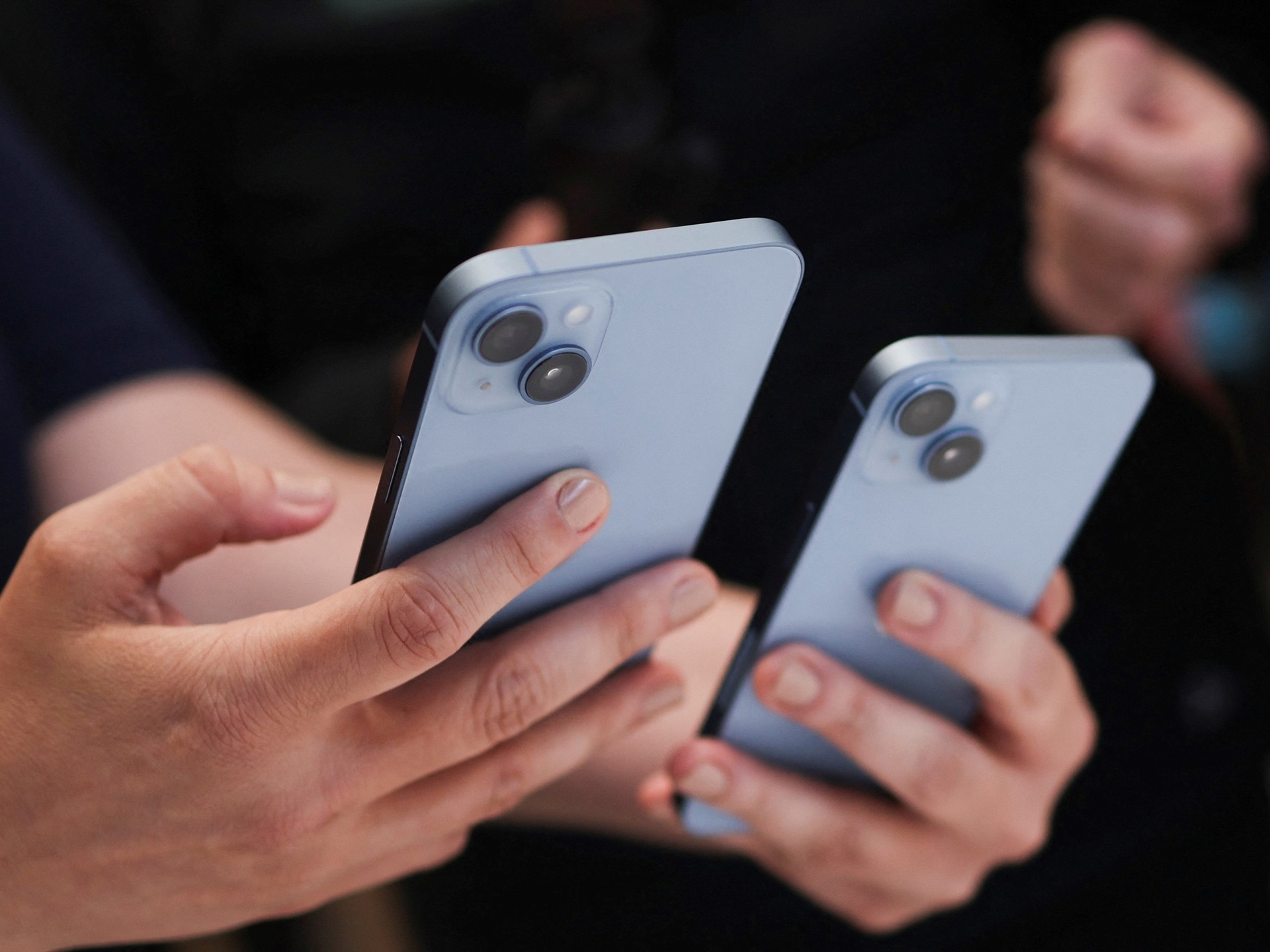 Mobiele telefoons kopen in Argentinië of ze importeren uit het buitenland: hoe waren de prijzen na de tariefverlaging en wat is de beste optie?