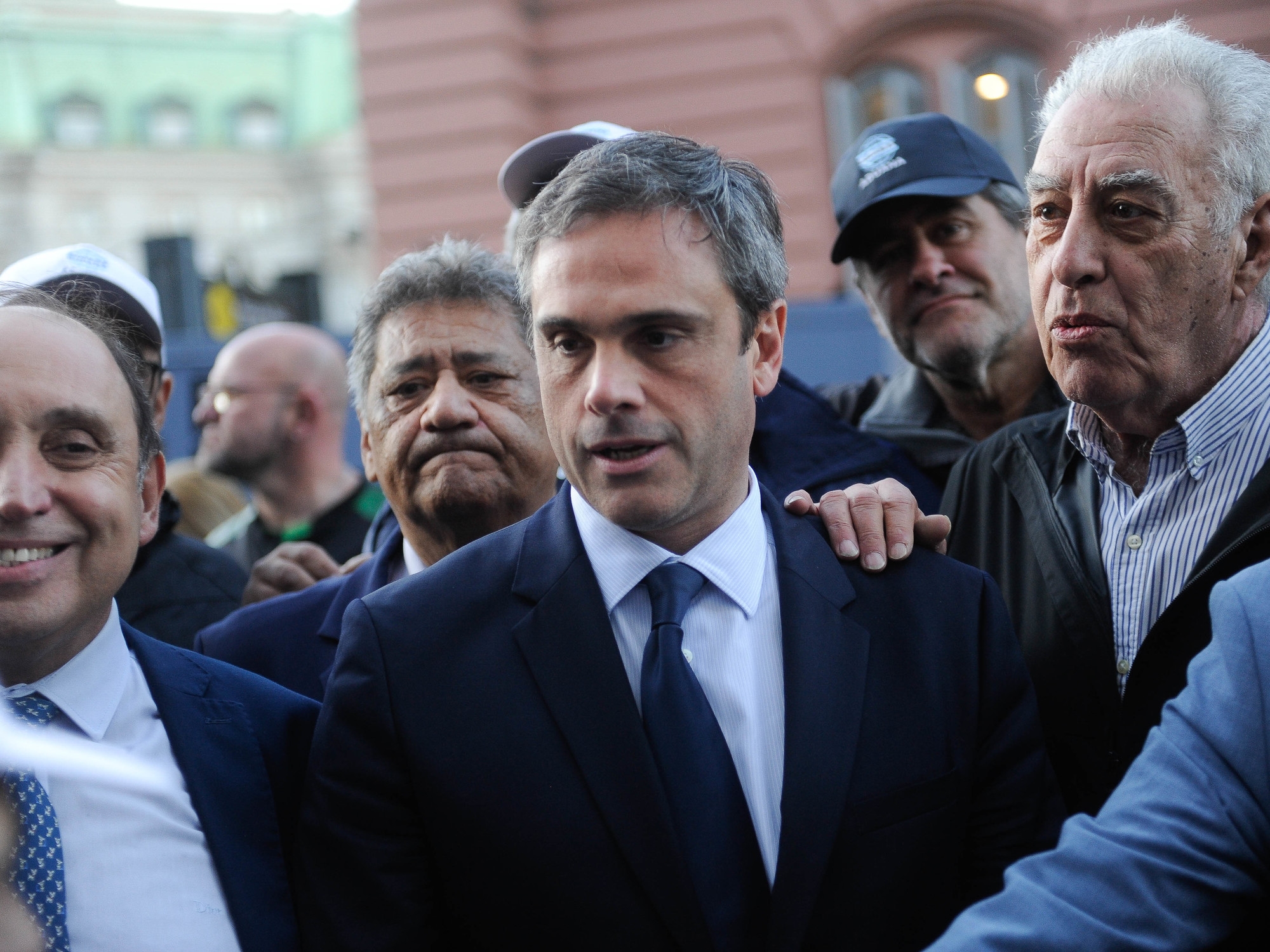 In Entre Ríos voert de PJ campagne met een officiële lijst en drie parallelle lijsten.
