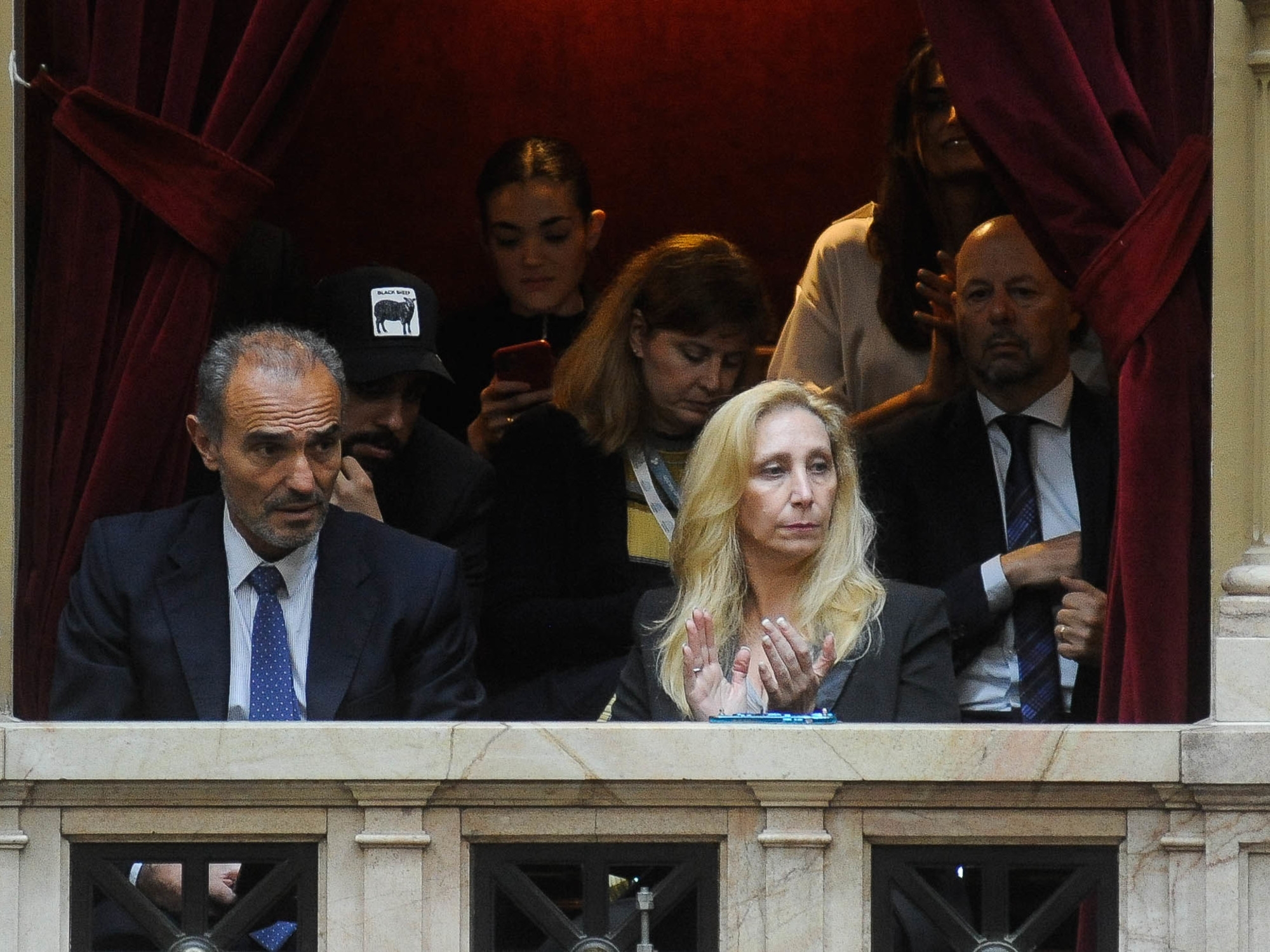 Parientes, amigos y premios para los aliados: cómo es la estructura que armaron Karina Milei y los Menem con el PAMI y la Anses que inquieta a Santiago Caputo
