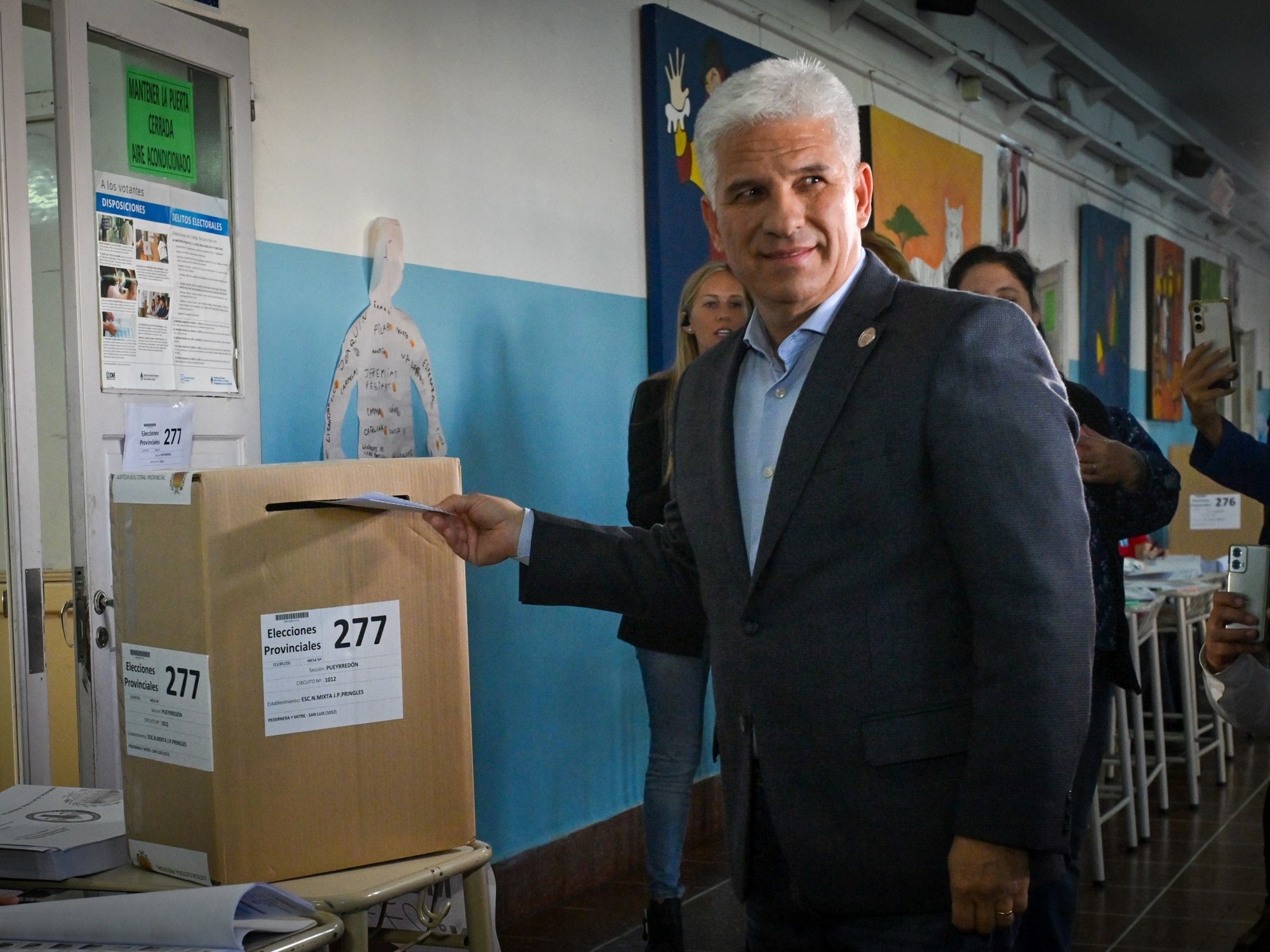 San Luis: Governor Poggi's party won a clear victory, relegating Alberto Rodríguez Saá's Peronist party.