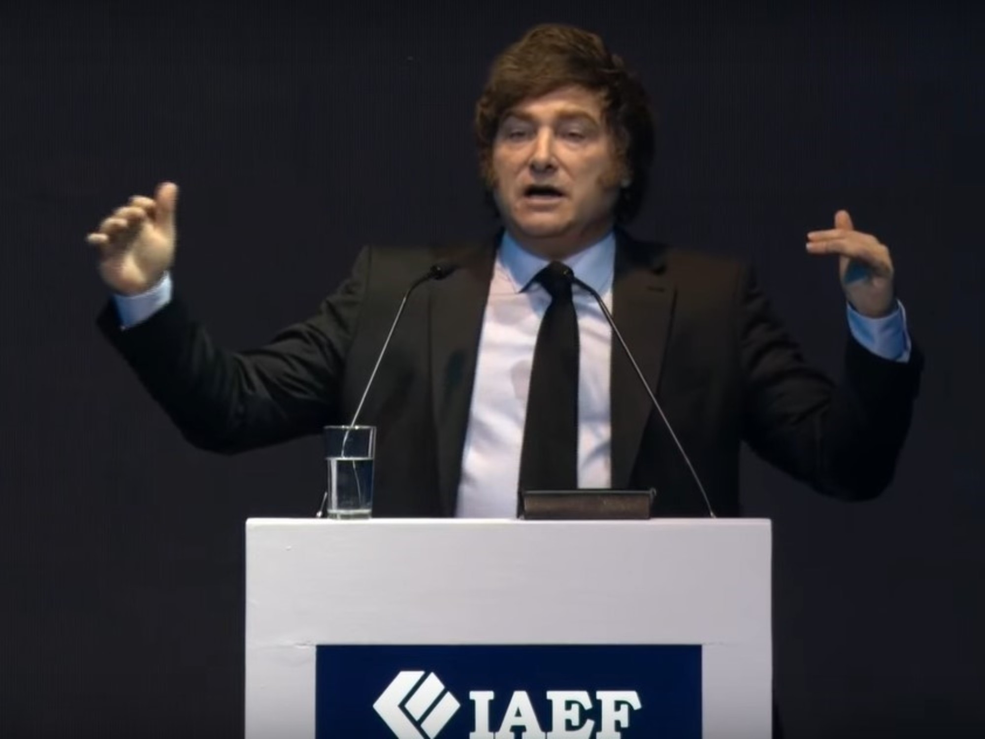 Javier Milei habló sobre el blanqueo virtual y del miedo de los ahorristas a "dejar los dedos marcados"