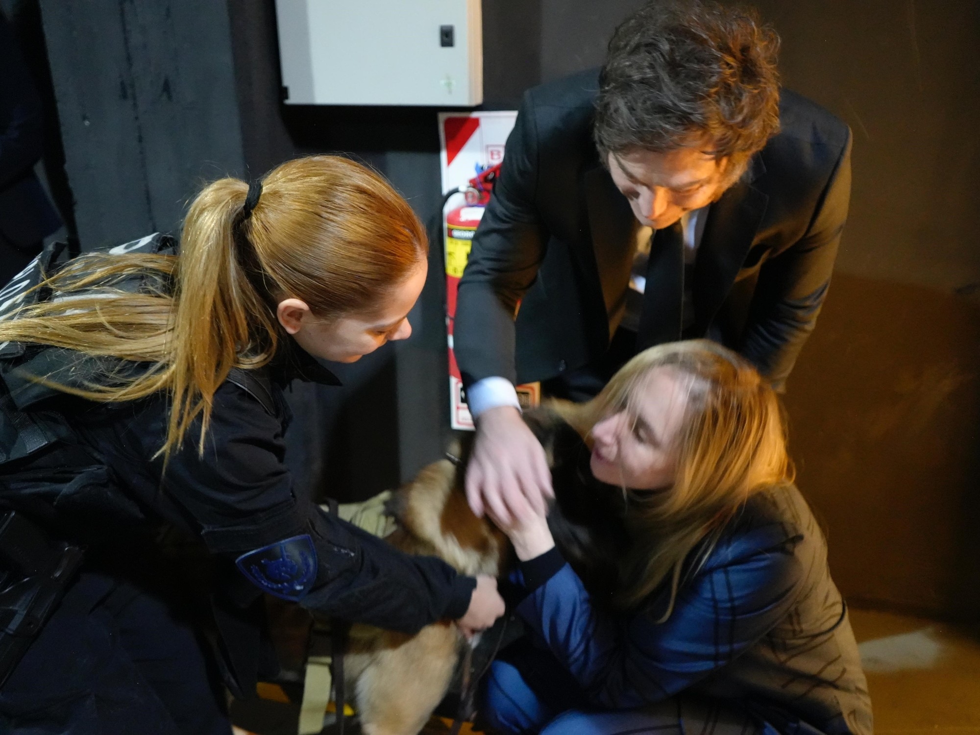 Javier Milei unterstützte erneut seine Schwester Karina als Wahlsiegerin der Libertären Partei: „Sie haben sie unterschätzt, und sie reagiert mit Ergebnissen.“