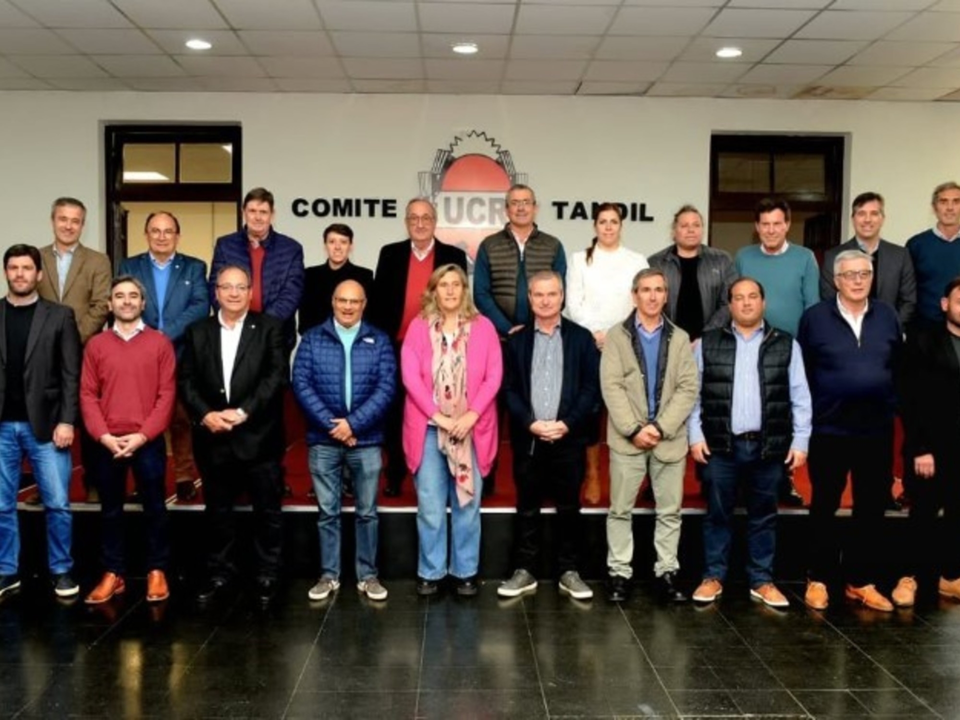 Con 27 intendentes en la Provincia, la UCR se sube el precio para negociar acuerdos con LLA-PRO o el peronismo no K